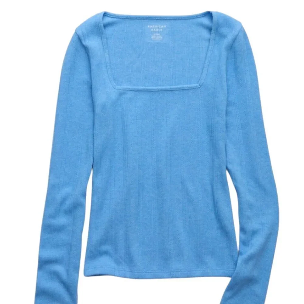 NEW!!! AMERICAN EAGLE BLUE SQUARE NECK T-SHIRT - SIZE XL